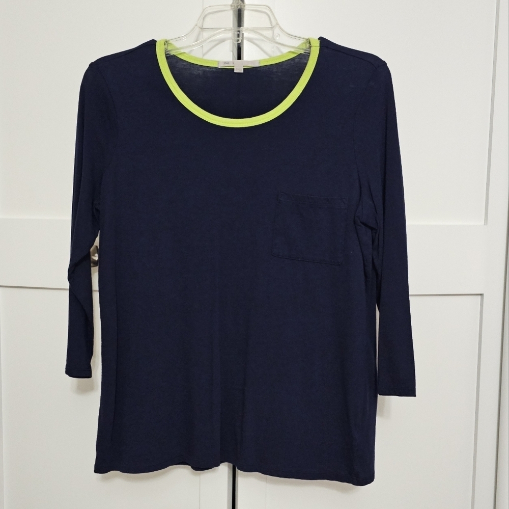 NWOT: Gap 3/4 sleeve top size M